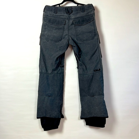 Burton skying pants gray color size medium - Picture 7 of 12
